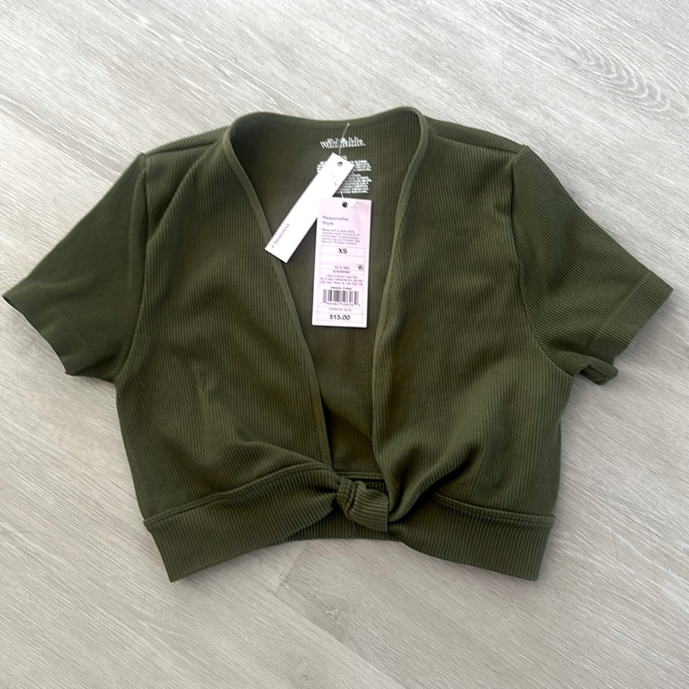 Everyday crop top - BUY 3 GET 1 FREE $7 & Under